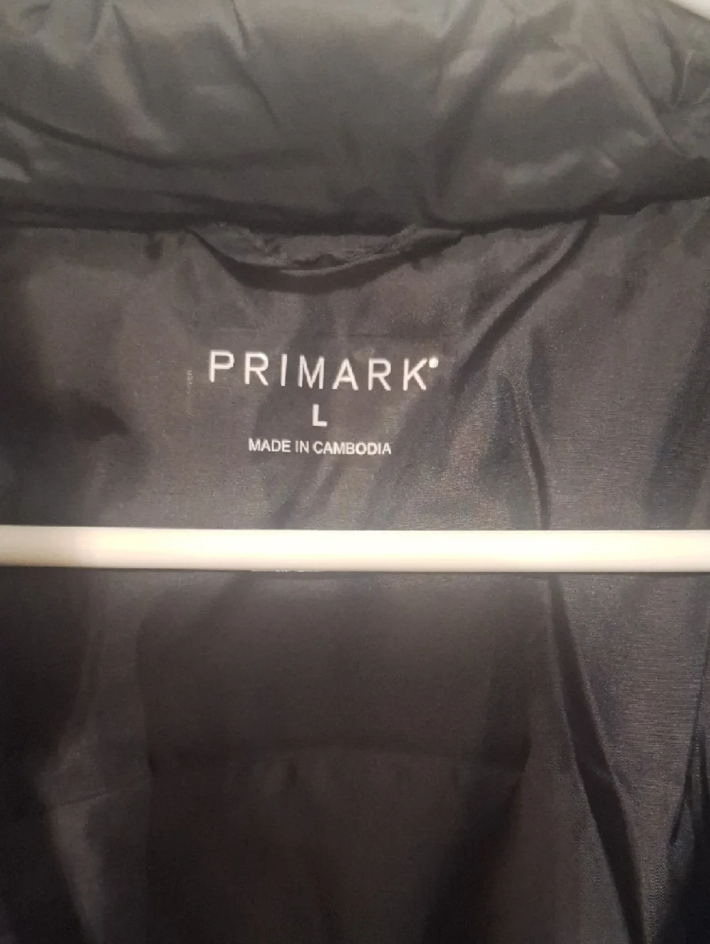 Primark Black Puffer Jacket with Hood - Picture 2 of 5